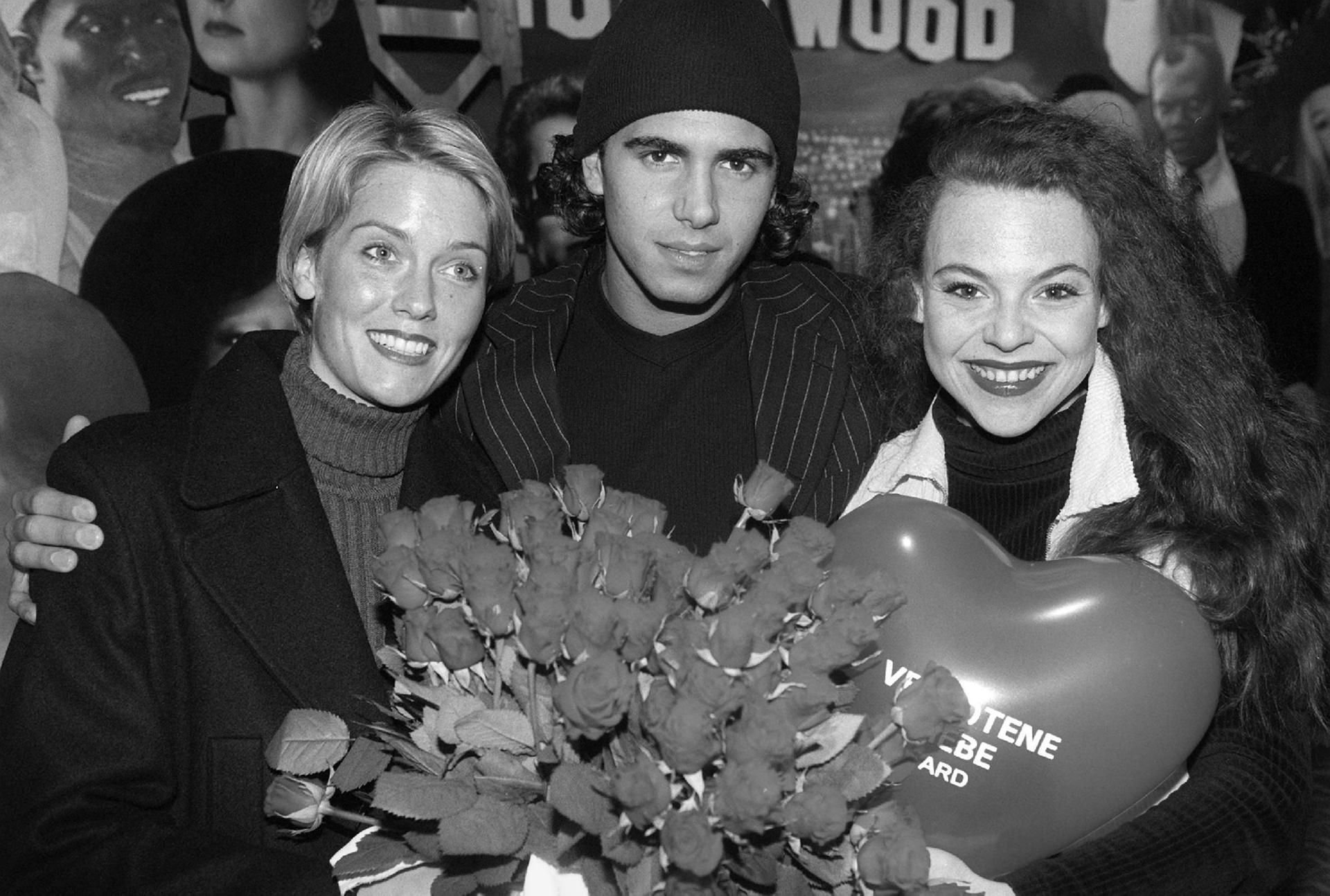 Die „Verbotene Liebe”-Darsteller Meike Gottschalk, Mirco Wallraf und Dinah Schilffarth (v.l.) im Jahr 1997