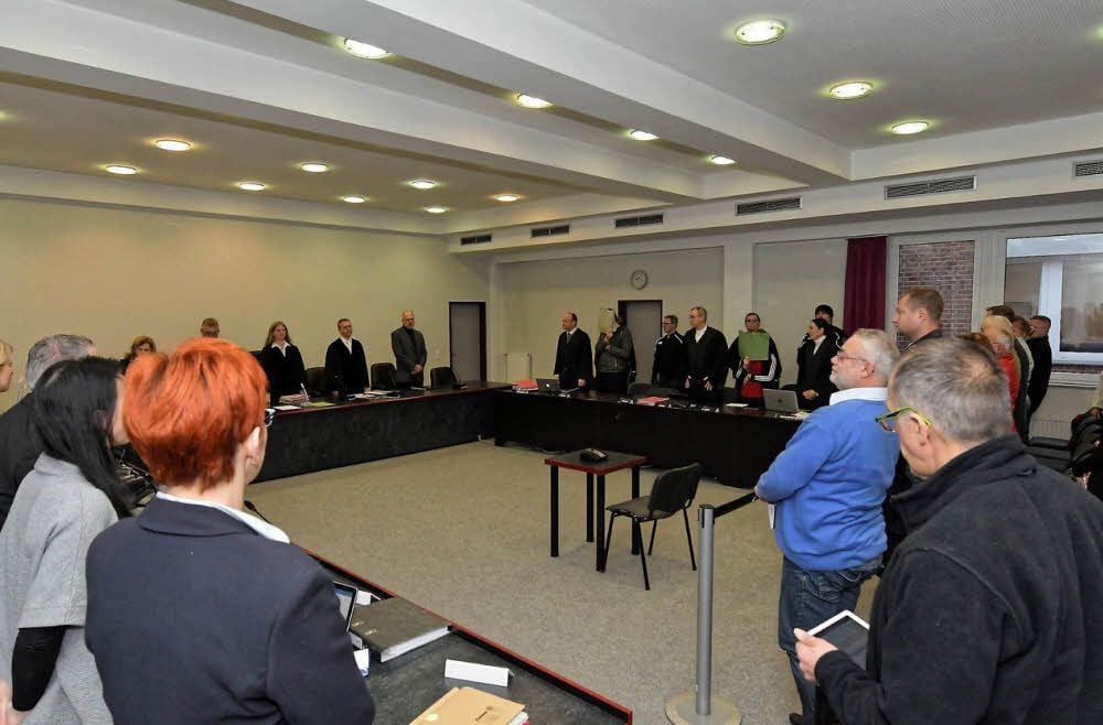 Im Saal 118 des Landgerichts Dessau geht der Prozess am Montag weiter.