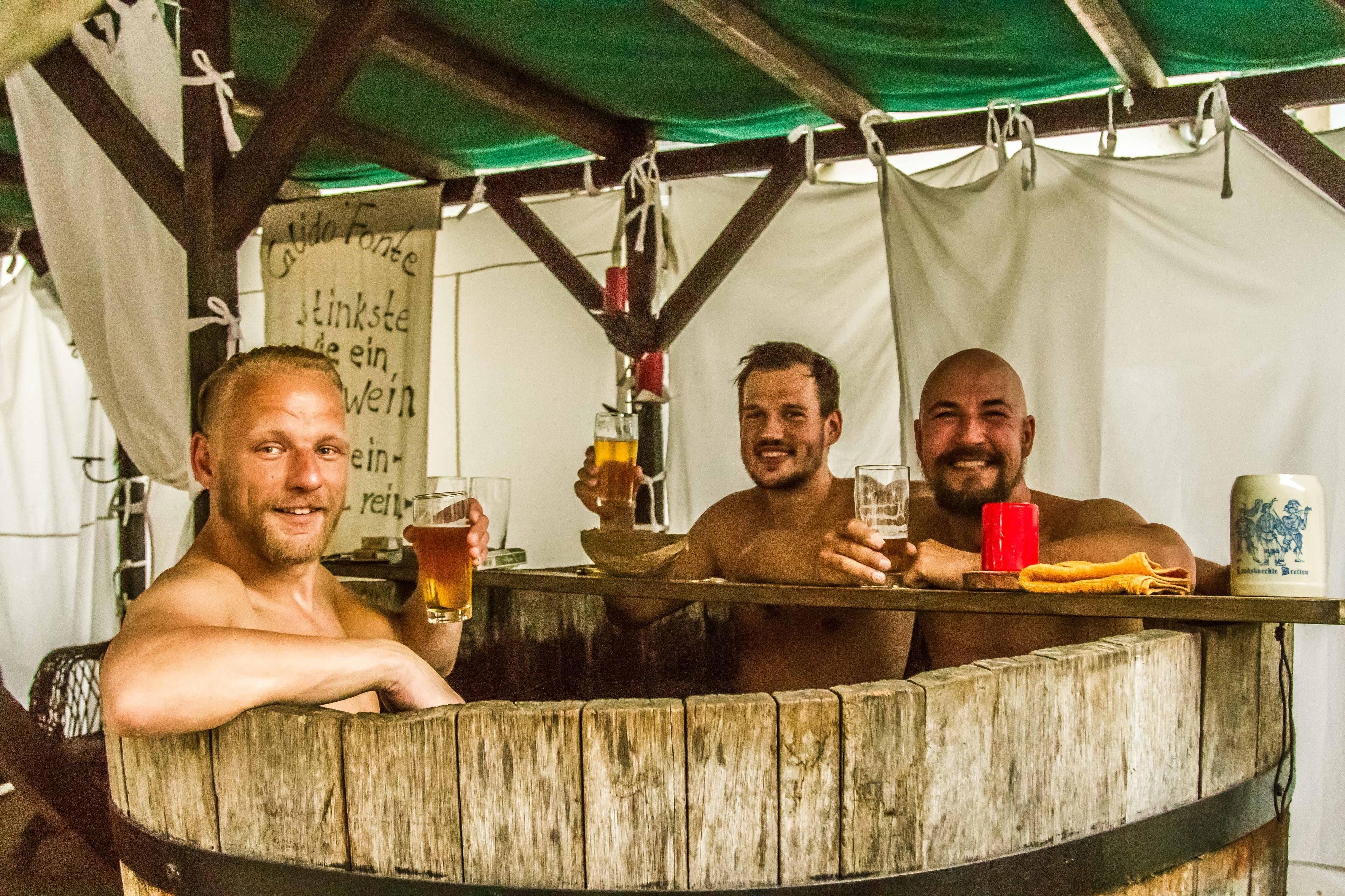 Obwohl es einige Badezuber beim Wittenberger Stadtfest „Luthers Hochzeit“ gibt ist unklar, ob das große Mittelalterfest 2020 stattfinden kann.