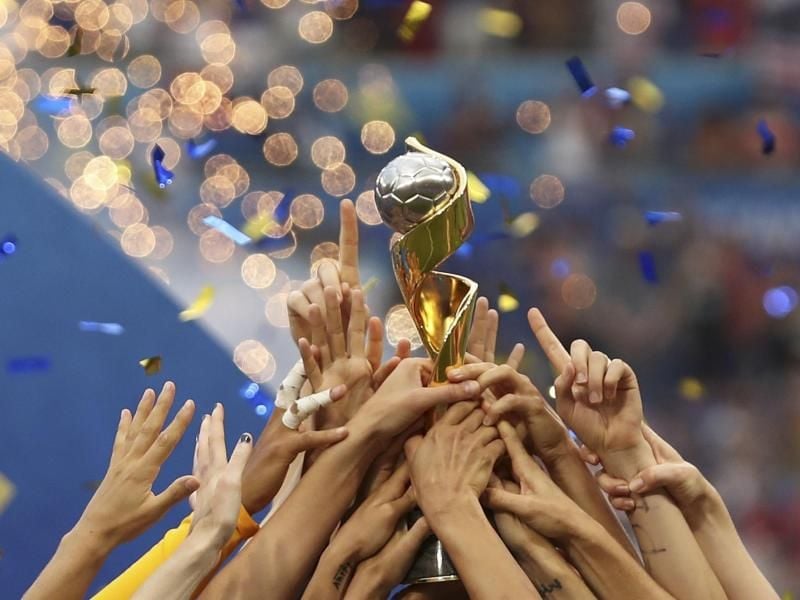Der Deutsche Fußball-Bund bewirbt sich zusammen mit Belgien und den Niederlanden um die Ausrichtung der Frauen-WM 2027. Foto: Francisco Seco/AP/dpa