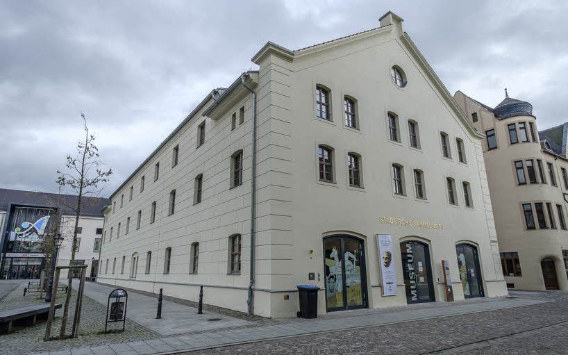 Das Zeughaus galt schon als Abrisskandidat, dank IBA wurde es gerettet.