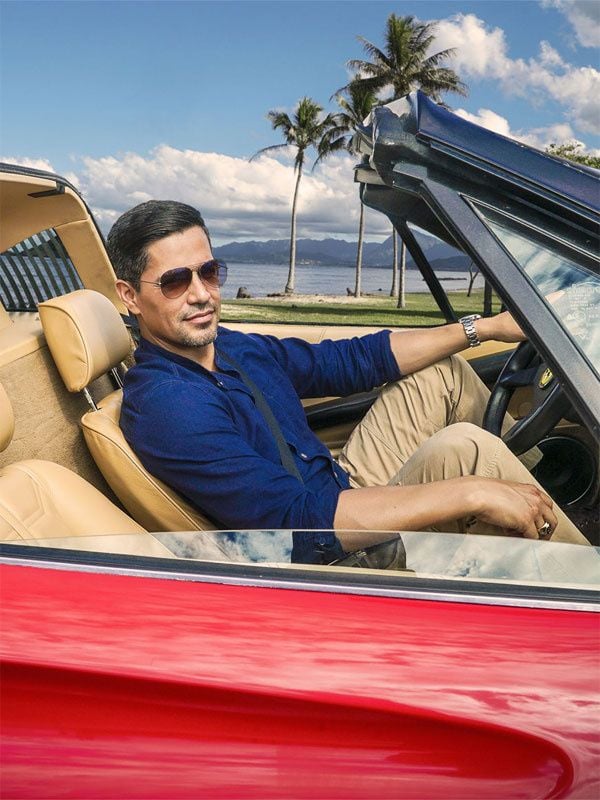 Jay Hernandez ist „Magnum“.
