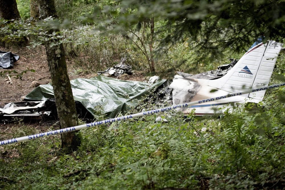 Das Kleinflugzeug, in dem Unister-Chef Thomas Wagner saß, stürzte in Slowenien ab. Bisher hat die Polizei keine Hinweise auf Fremdverschulden. Absturzursache könnte das schlechte Wetter gewesen sein.