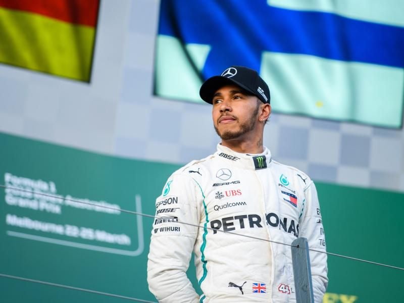 Lewis Hamilton lässt sich bei seiner Vertragsentscheidung nicht drängen. Foto: Sydney Low/CSM via ZUMA