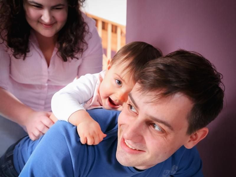Der Kinderbonus kommt. Familien bekommen im September und Oktober einen Zuschuss von insgesamt 300 Euro pro Kind. Foto: Mascha Brichta/dpa-tmn