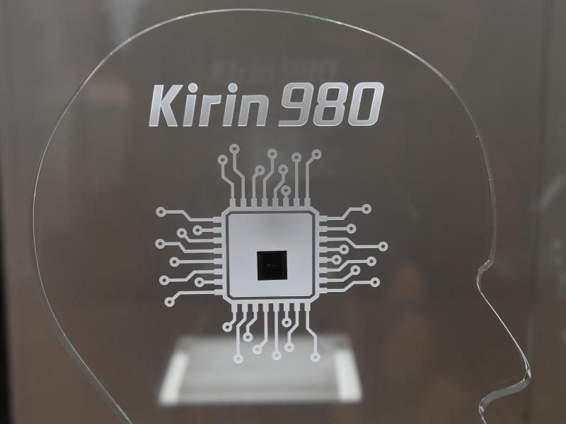 Der Kirin 980 soll die Leistung in Smartphones um 20 Prozent steigern und 40 Prozent weniger Energie verbrauchen als bisherige Top-Prozessoren.