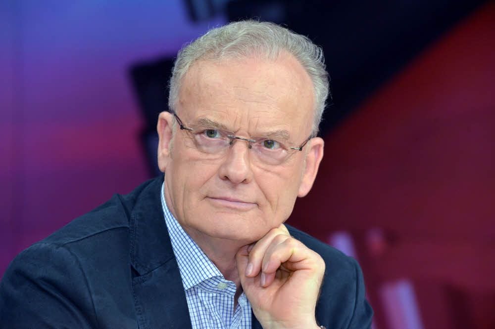 Friedrich Schorlemmer predigt bei „Prominenz im Gespräch“.