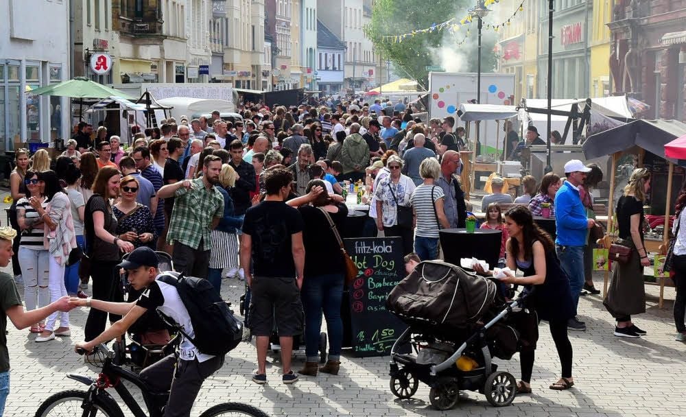 Geht doch! Während der jüngsten Schlemmermeile gab es in der Jüdenstraße zeitweise kaum ein Durchkommen.