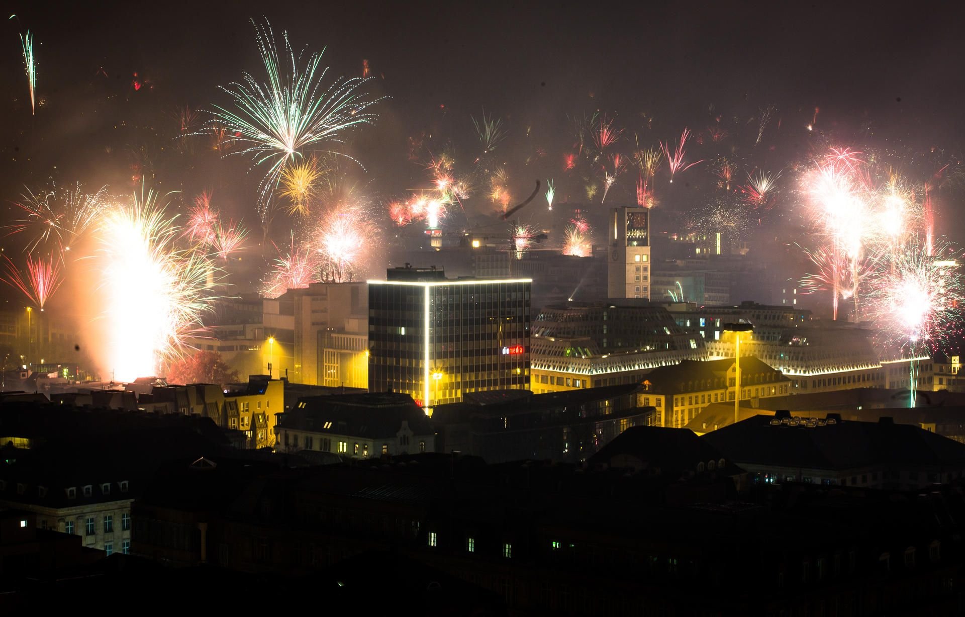 Diskussion um Silvester: Etliche Politiker sprechen sich gegen Böller und Raketen aus.