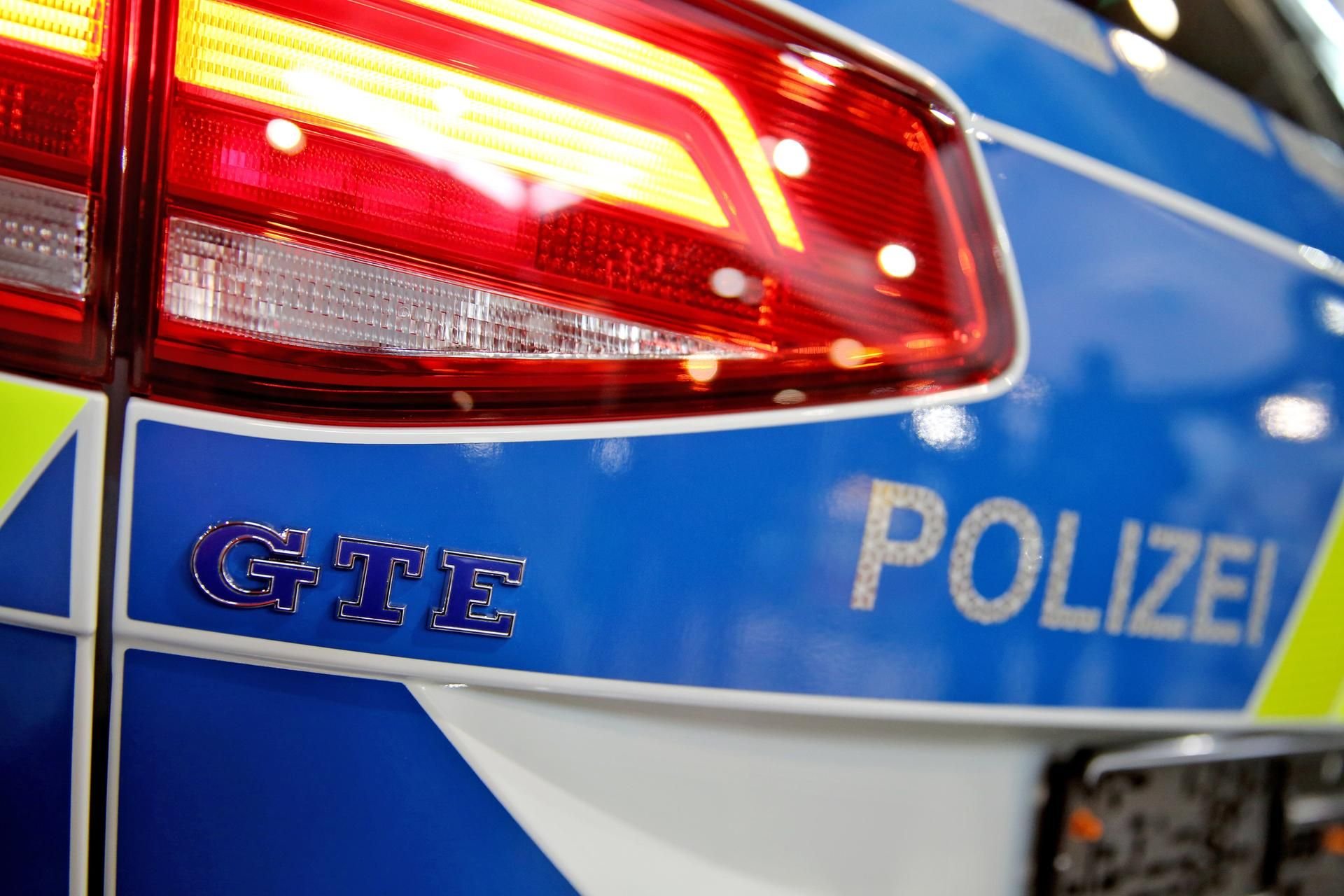 Nach einer Attacke auf drei Kinder in Leipzig sucht sie Polizei Zeugen (Symbolbild).