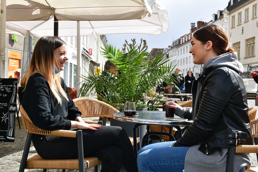 In Landkreisen mit wenig neuen Corona-Neuinfektionen gibt es Öffnungen unter anderem bei den Außengastronomien, aber auch in der Kultur und im Tourismus.