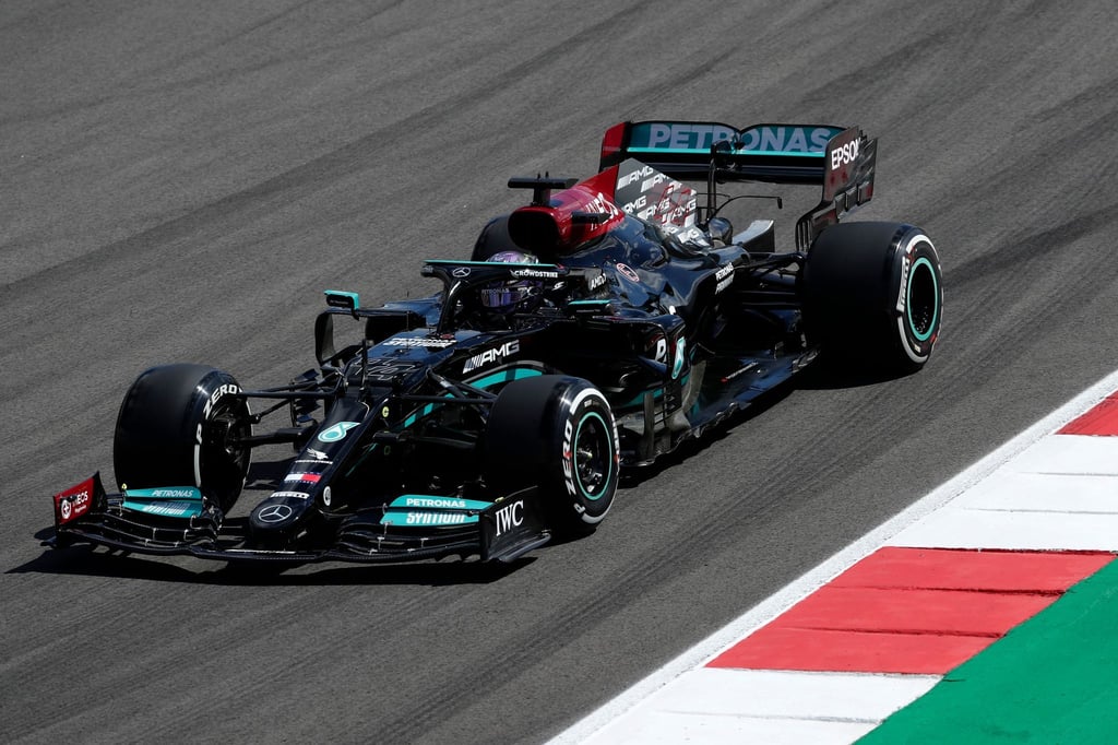 Kann sich in Portimão seine 100. Pole Position holen: Lewis Hamilton.