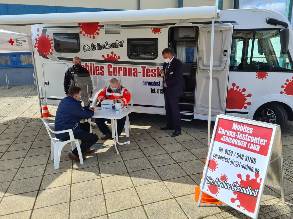 Seit Mitte April ist das Corona-Mobil im Jerichower Land unterwegs.