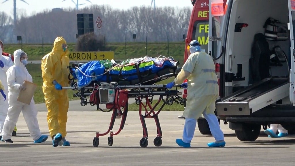 Französische Covid-19-Patient durften auf dem Flugplatz Magdeburg landen. Starten mussten sie aber woanders.