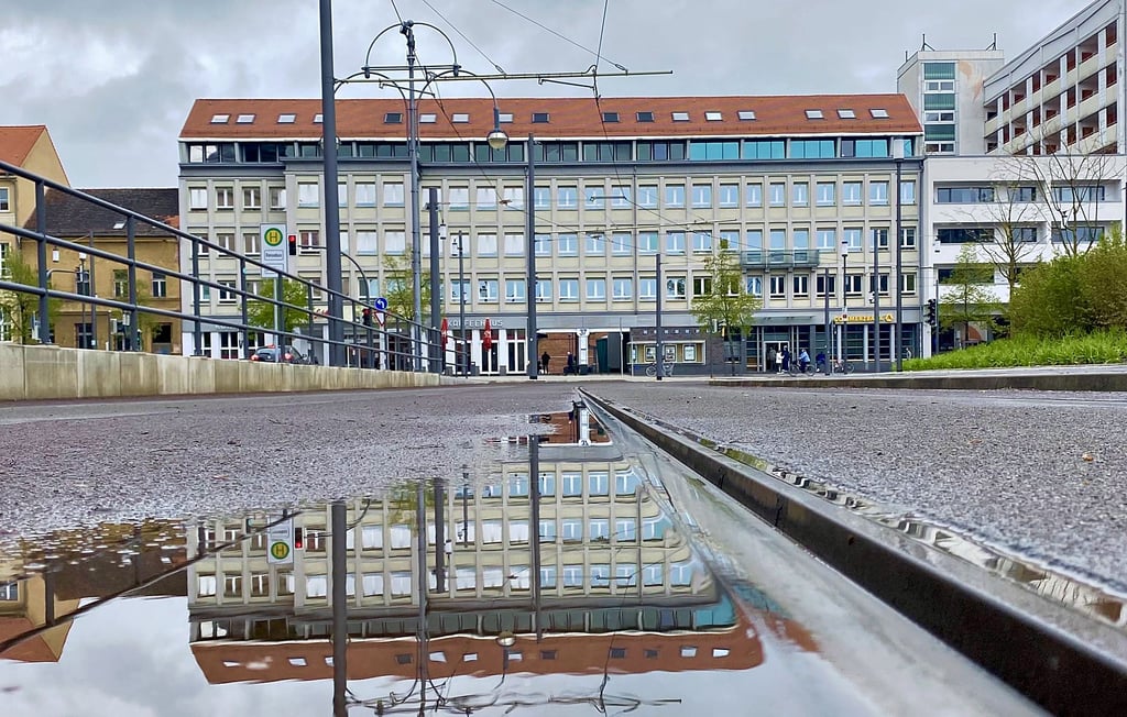 Im ehemaligen Hotel Stadt Dessau ist seit kurzem die Med Reha Dessau GmbH zu Hause.