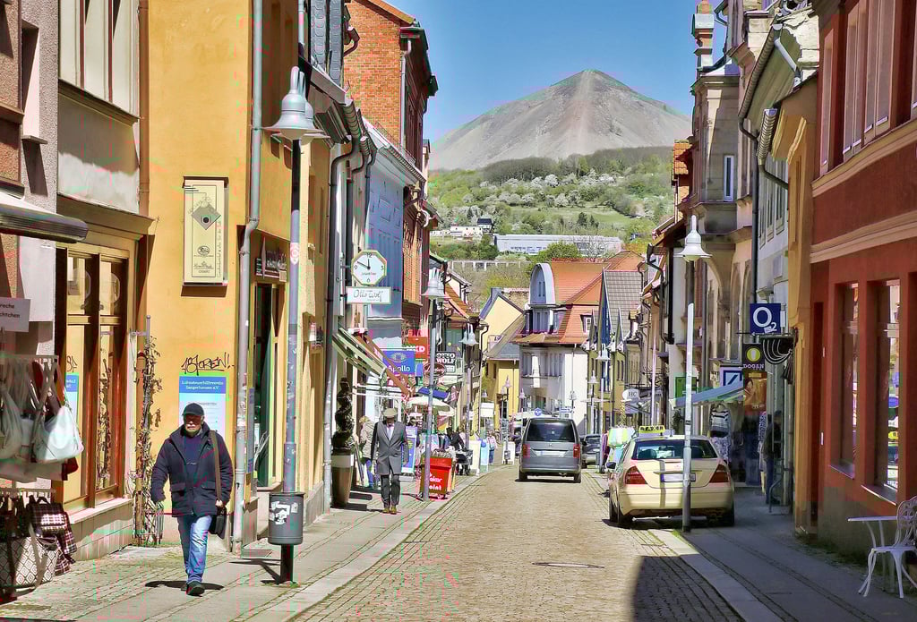 Ein Blick in die Sangerhäuser Haupteinkaufsmeile, die Göpenstraße