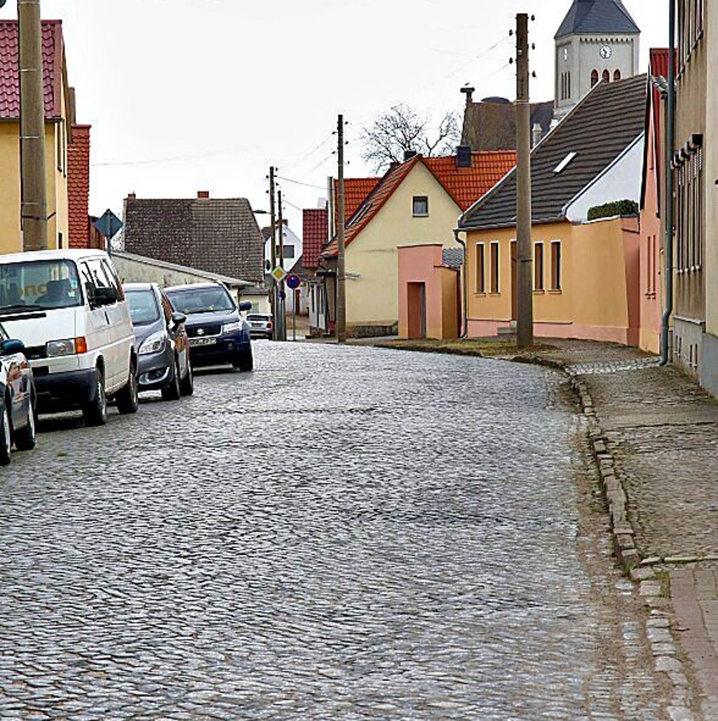 Die Schloßstraße muss auch erneuert werden.