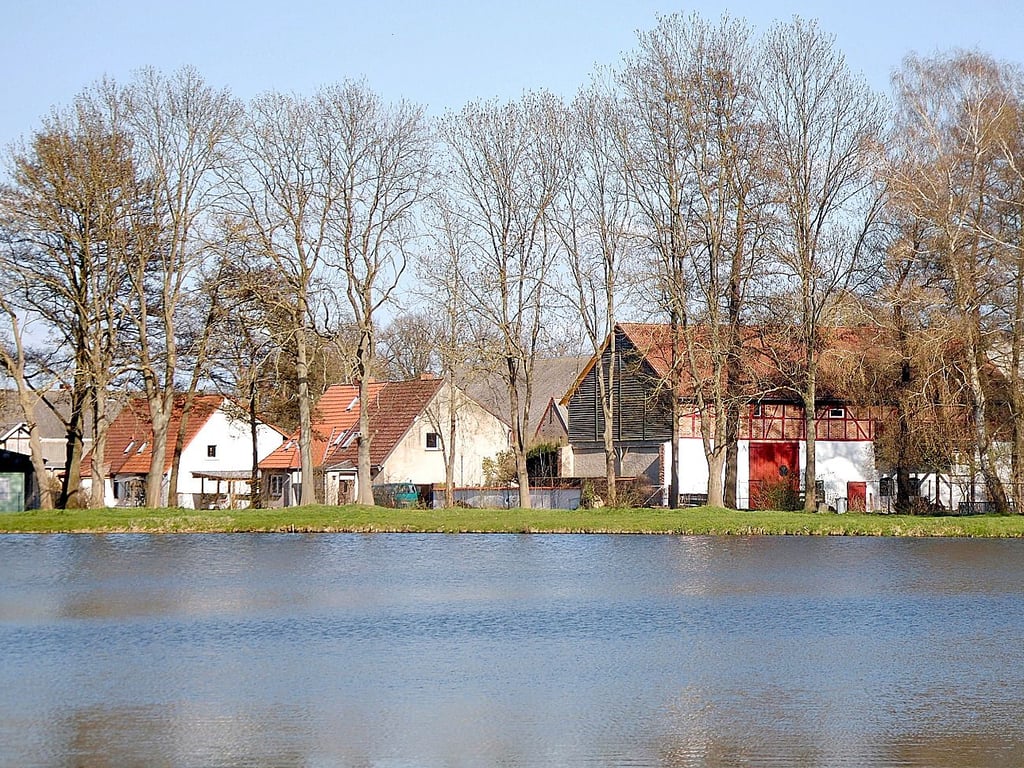 Am Ahlumer See herrscht weiter Ungewissheit über die Zukunft der kleinen Westernstadt.
