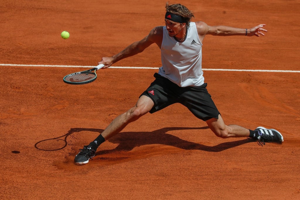 Zverev steht nach seinem Sieg gegen den Japaner Kei Nishikori im Viertelfinale von Rom.