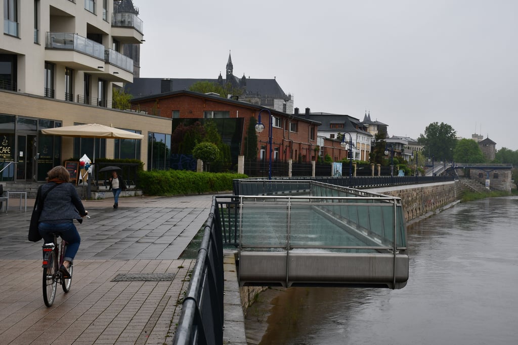 Der Elbbalkon am Elbbahnhof. Über eine Verlängerung wurde im Stadtrat Magdeburg diskutiert.