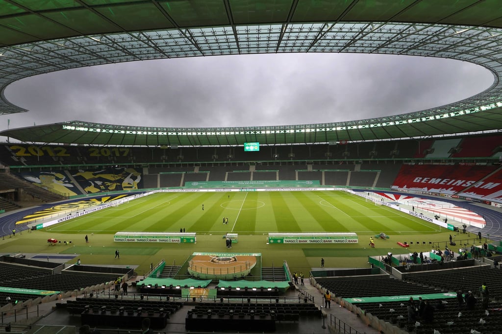 RB Leipzig gegen Borussia Dortmund: Blick ins Olympiastadion Berlin.