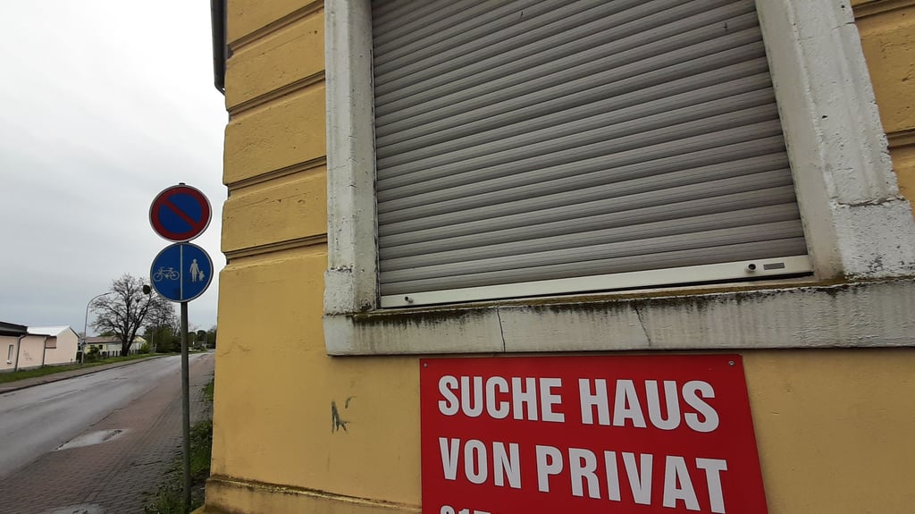 Ein eigenes Haus ist der Lebenstraum von vielen Menschen. Diesen zu realisieren ist allerdings oft sehr teuer.