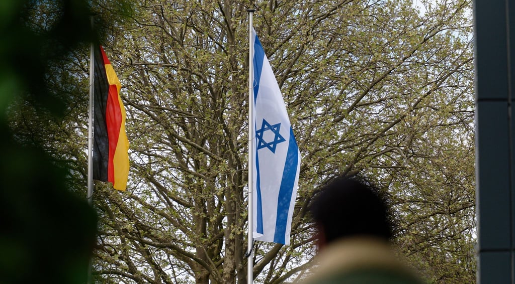 Nach antisemitischen Vorfällen in Deutschland fordert unter anderem der Bund Deutscher Kriminalbeamter Konsequenzen.