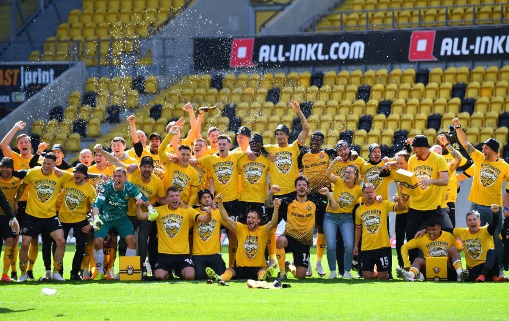 Dynamo Dresden feierte am 37. Spieltag den Aufstieg in die 2. Bundesliga.