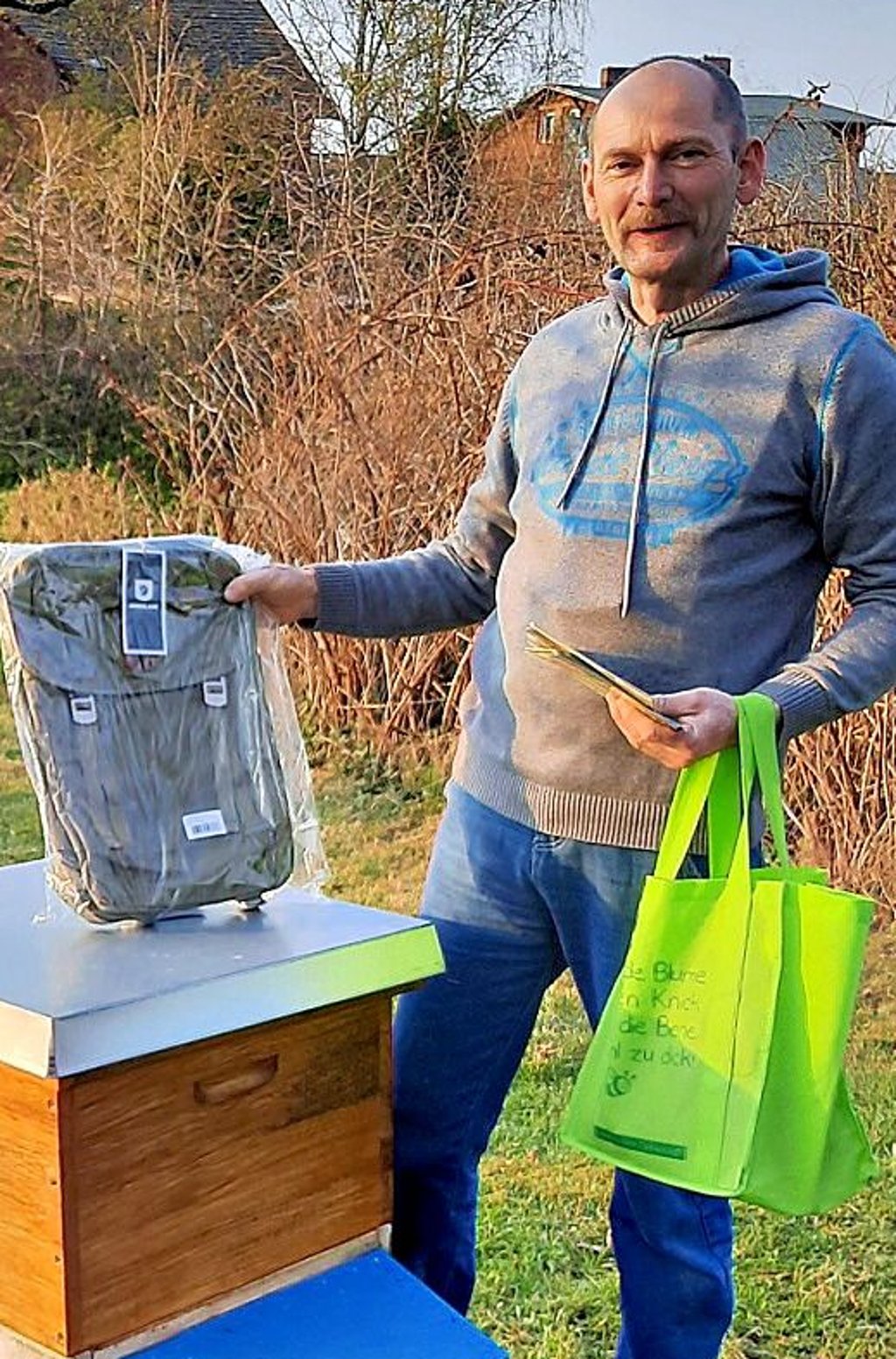 Einen schönen Outdoor-Rucksack erhielt Haiko Kuntze aus Berenbrock.