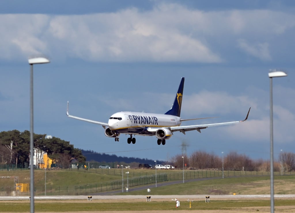 Punktlandung für Ryanair: Im Kampf gegen staatliche Corona-Hilfen für die Konkurrenz konnte die Fluggesellschaft einen Teilerfolg erzielen.