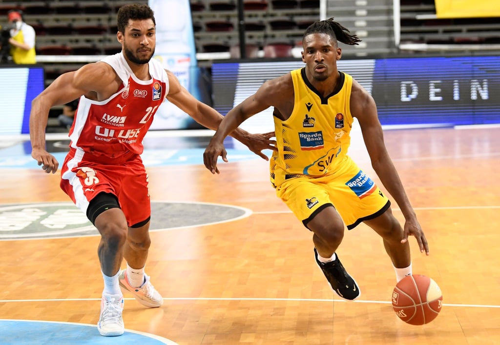 Die Ludwigsburger um Jaleen Smith (r) setzten sich gegen Bamberg durch.