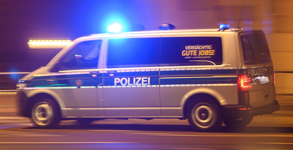 Die Polizei hat am Mittwochabend in Sangerhausen einen mutmaßliche Drogendealer festgenommen.