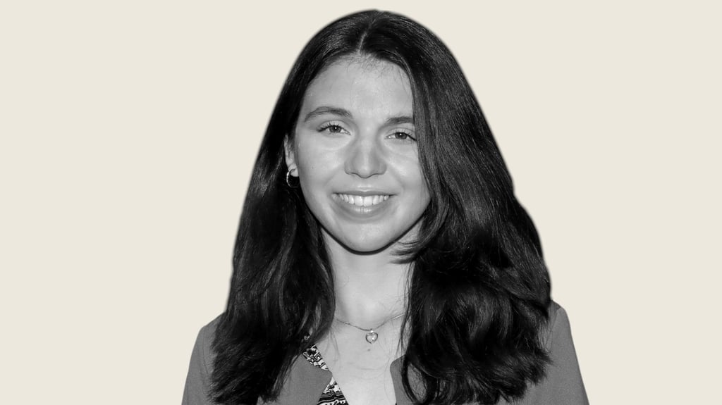 Lea-Charlotte Kus ist 18 Jahre alt und  in Vockerode aufgewachsen. Schon frühzeitig hat sie sich  für Politik interessiert und ist mit 16 Jahren Mitglied der FDP geworden und engagiert sich auch bei den Jungen Liberalen. Aktuell steckt sie in den letzten Prüfungen für ihr Abitur. 