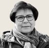 Angela Gorr  ist  63 Jahre alt &#8226; lebt in Wernigerode &#8226;  ist in Braunlage geboren und in Hannover aufgewachsen &#8226; ist stolz auf die Ostgene ihrer Familie &#8226; hat Sprach- und Literaturwissenschaften studiert &#8226; ist in fester Partnerschaft unverheiratet glücklich
