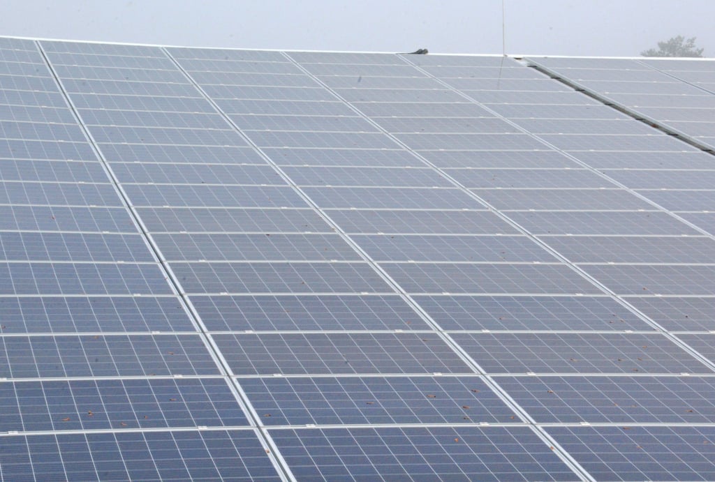 Fotovoltaik-Module sollen in Neuendorf und Hohenhenningen gebaut werden. Allerdings nicht auf Dächern, sondern auf landwirtschaftlichen Flächen.