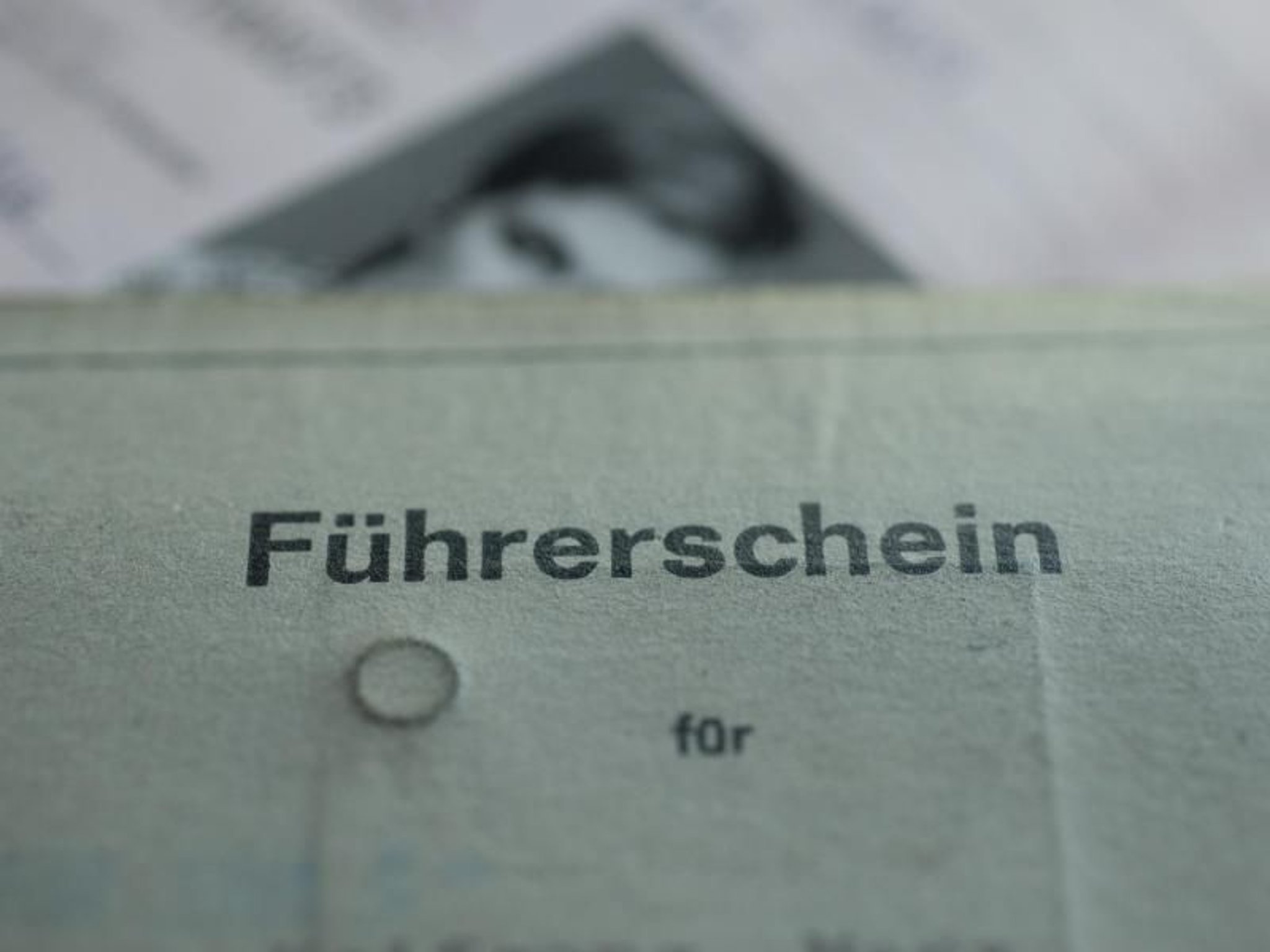 Führerschein Umtausch Was Brauche Ich Umtausch für alte Führerscheine: Erste Fristen stehen bald an