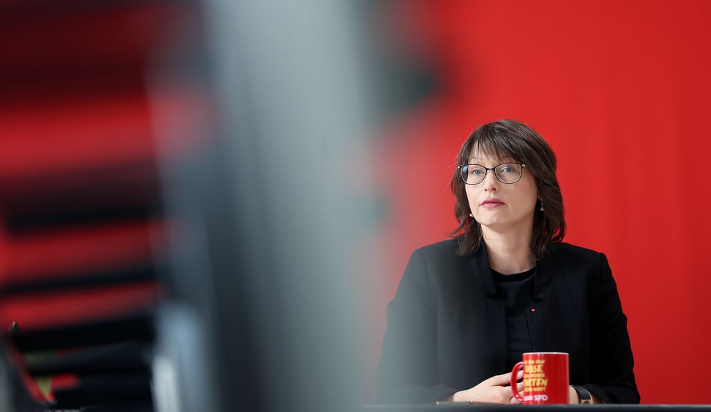 Die Spitzenkandidatin zur Landtagswahl und Vorsitzende der SPD-Landtagsfraktion, Katja Pähle, bei einer Pressekonferenz in Magdeburg.
