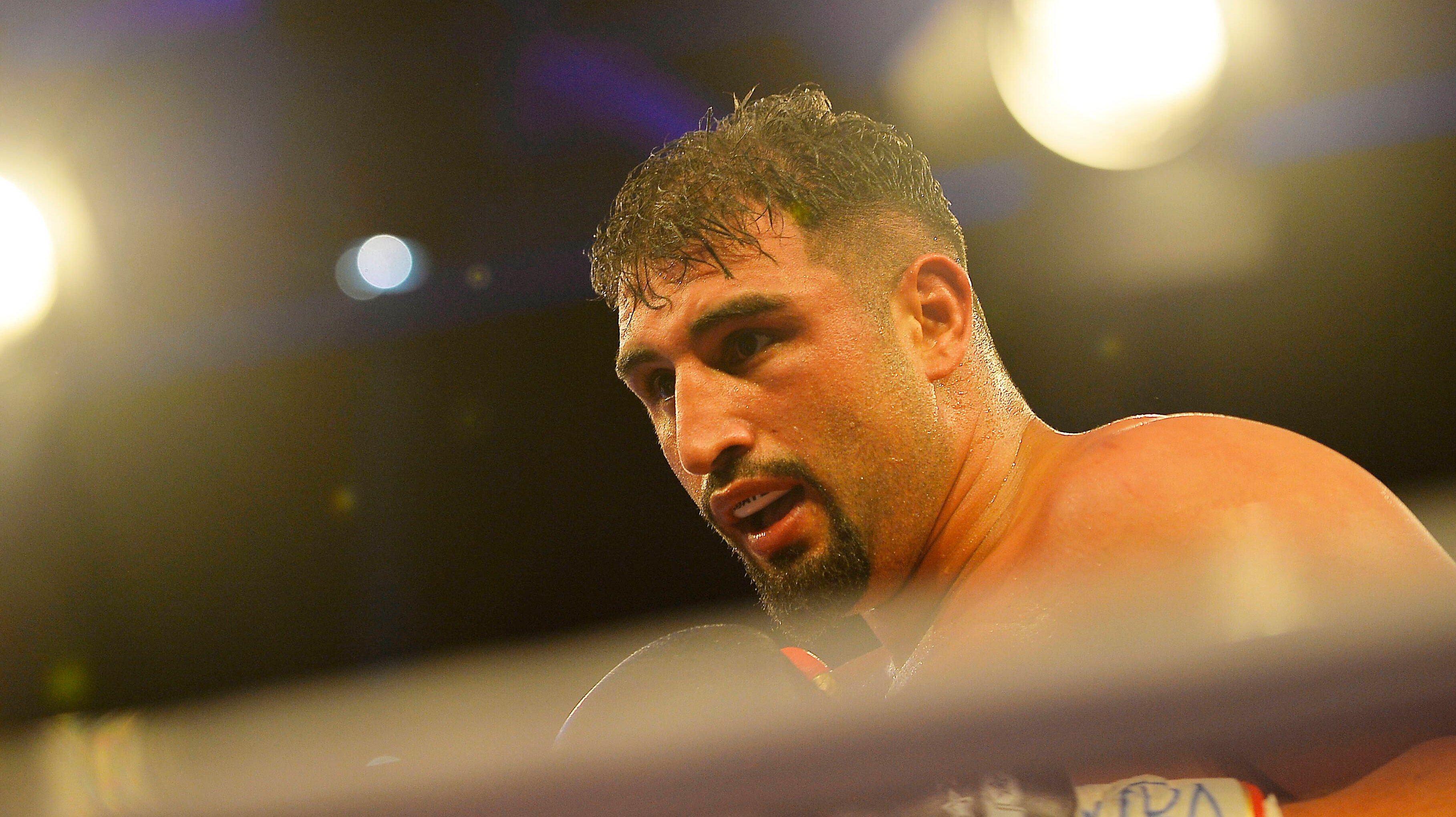 Boxer Agit Kabayel steigt am 5. Juni in Magdeburg in den Ring.