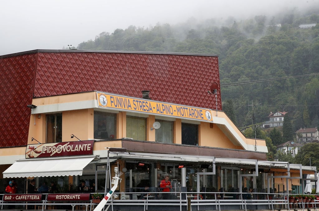 Die Abfahrtsstation der Seilbahn von Stresa nach Mottarone.