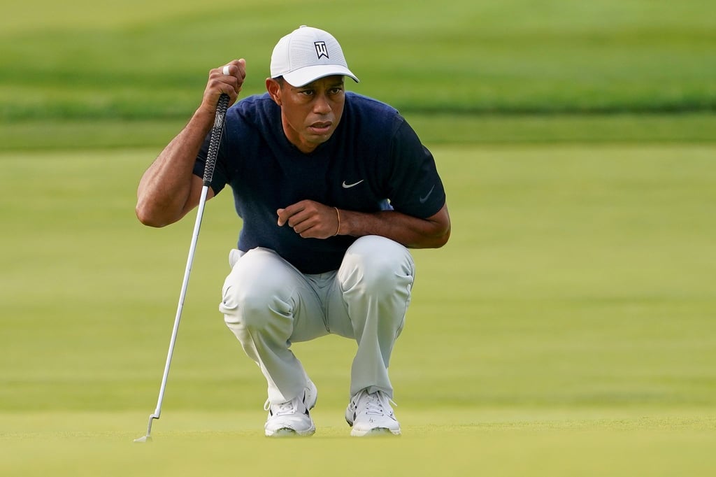 Kommt nach seinem schweren Autounfall langsam wieder auf die Beine: Golf-Superstar Tiger Woods.