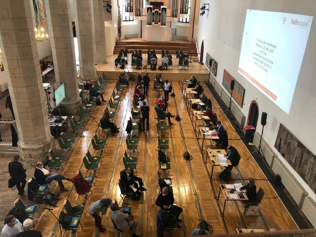 Sitzung Stadtrat Halle am 26. Mai 2021 in der Ulrichskirche
