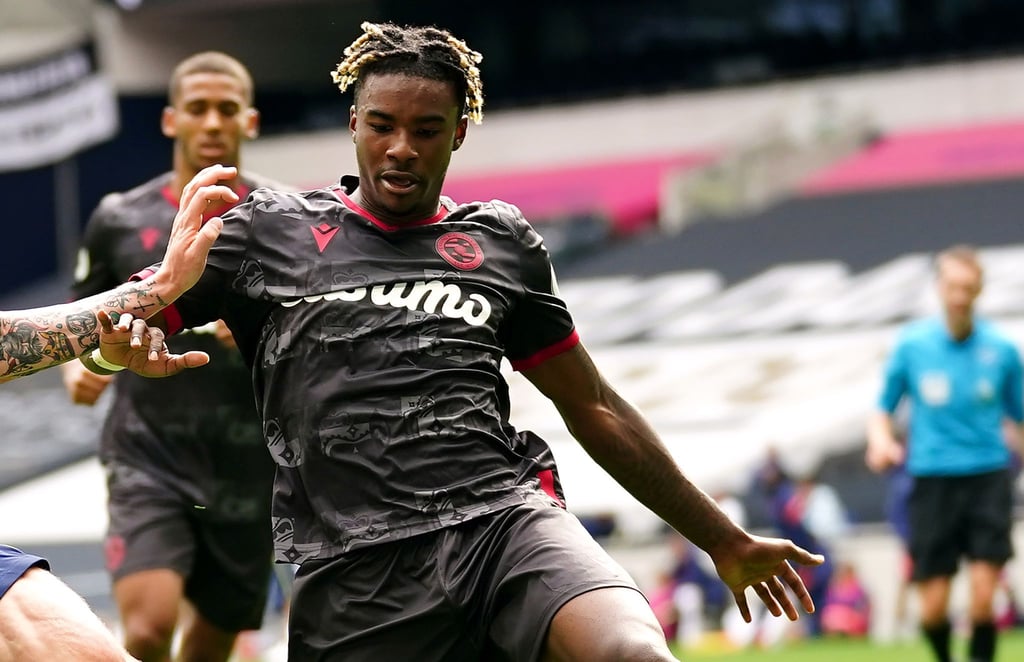 Omar Richards kommt vom FC Reading zum FC Bayern München.