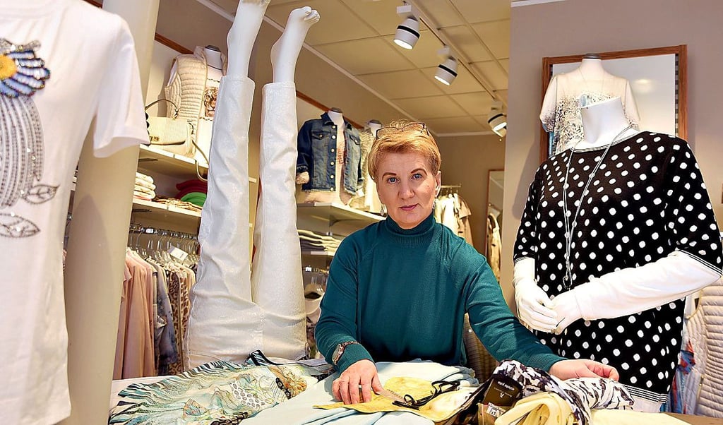 Irina Saiko von der „Mode Express No 1“ empfängt Kunden wieder ohne Test.