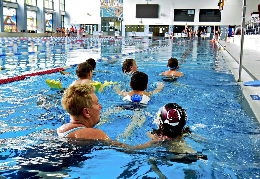 Auch die Elbe-Schwimmhalle ist wieder geöffnet. Badefreunde müssen allerdings am 29. und 30. Mai 2021 wegen einer Sportveranstaltung allerdings in die Schwimmhalle Olvenstedt ausweichen.