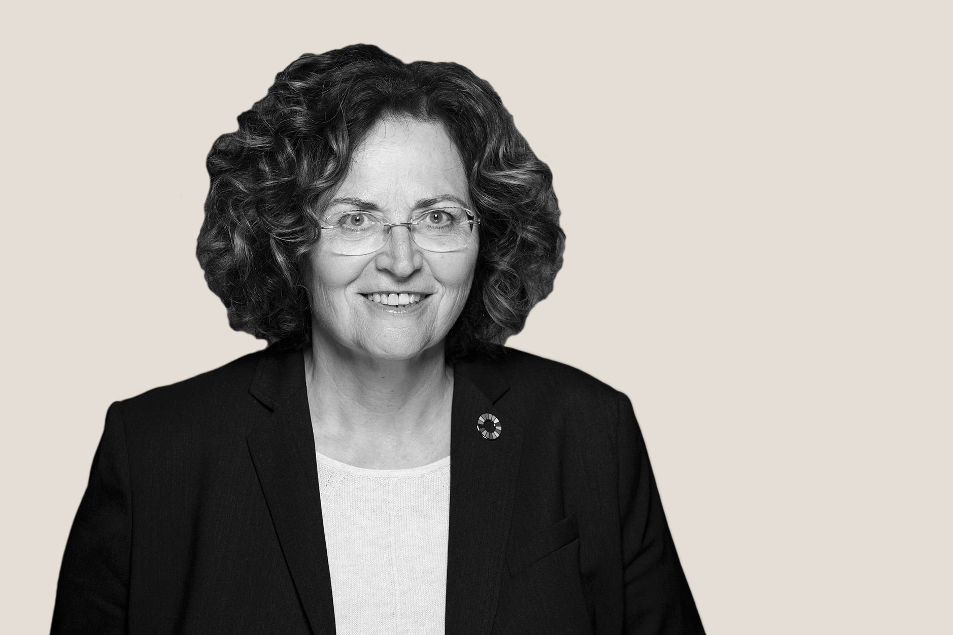 Heide Richter-Airijoki ist  65 Jahre alt &#8226; geschieden &#8226; lebt in Wittenberg &#8226; die Ärztin studierte in Bonn, Berlin und Harvard &#8226; arbeitete eine Zeit lang für die WDR-Hobbythek mit Moderator Jean Pütz  &#8226; liebt nach eigenen Angaben Tiere, besonders Erdmännchen