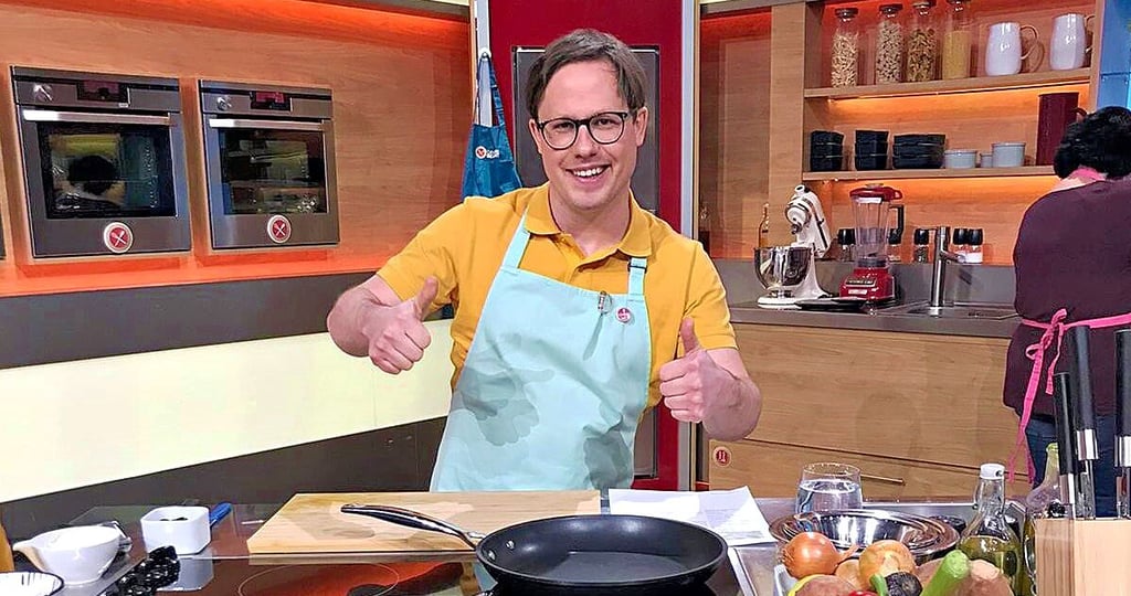 Carsten Metzler aus Bernburg ist Kandidat in der ?Küchenschlacht? im ZDF.