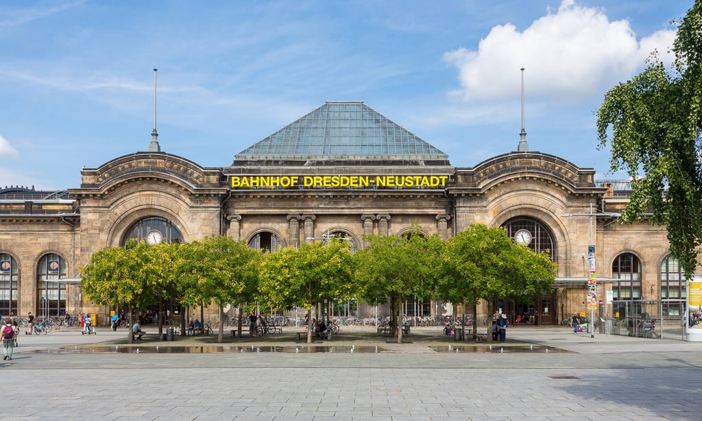 In Dresden hatte es die Polizei am Wochenende mit einem aggressiven Maskenverweigerer zu tun.