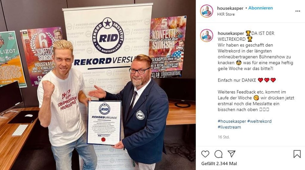 Philipp Immig ist es gelungen den Weltrekord in der längsten onlineübertragenen Bühnenshow zu knacken.