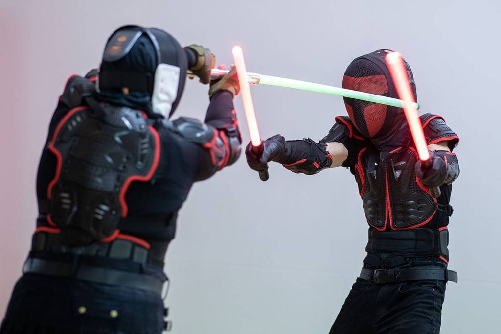 Mitglieder der Schaukampftruppe „Stauferlöwen Saber One“.