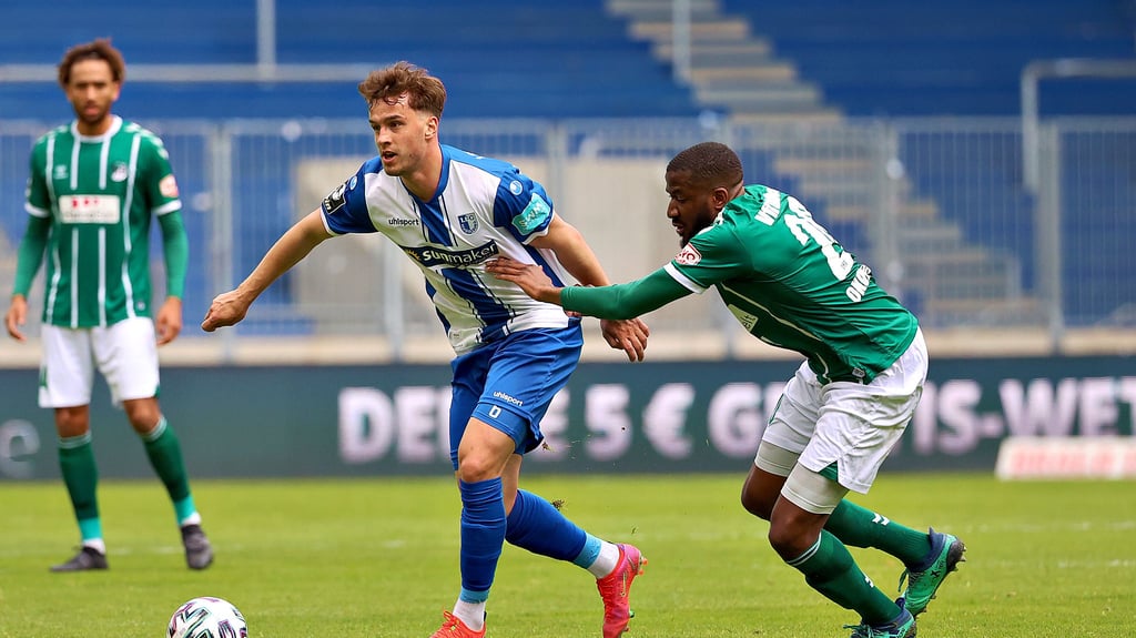 Adrian Malachowski (l.) fühlt sich beim FCM wohl, wenngleich er seine Heimat vermisst.